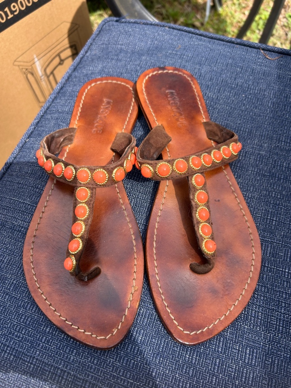 Brown Leather Coral-Accent Thong Sandals - Women